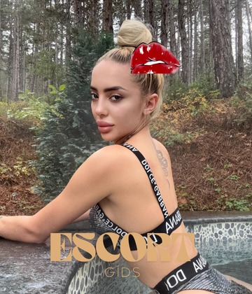 İstanbul AP Travesti Escortunuz Lara