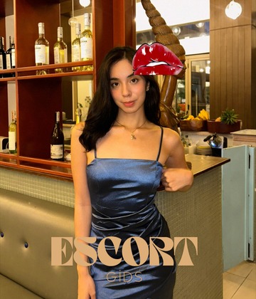 Eve Otele Gelen Nişantaşı Travesti Melda